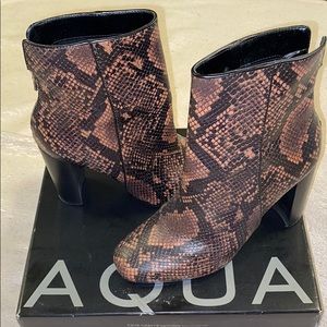 Soren block heel booties